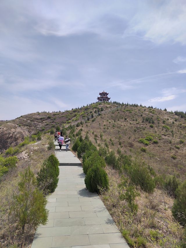 凌河第一灣的喀左縣