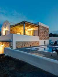 🌟 Santorini's Hidden Gem: Desiterra Resort 🏖️