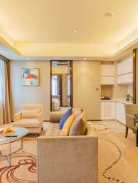 🏨✨ Wuhan Family Fun: Hotel with a Splash! 🌈👨‍👩‍👦