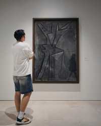 白夜的畢加索博物館（Picasso Museum）