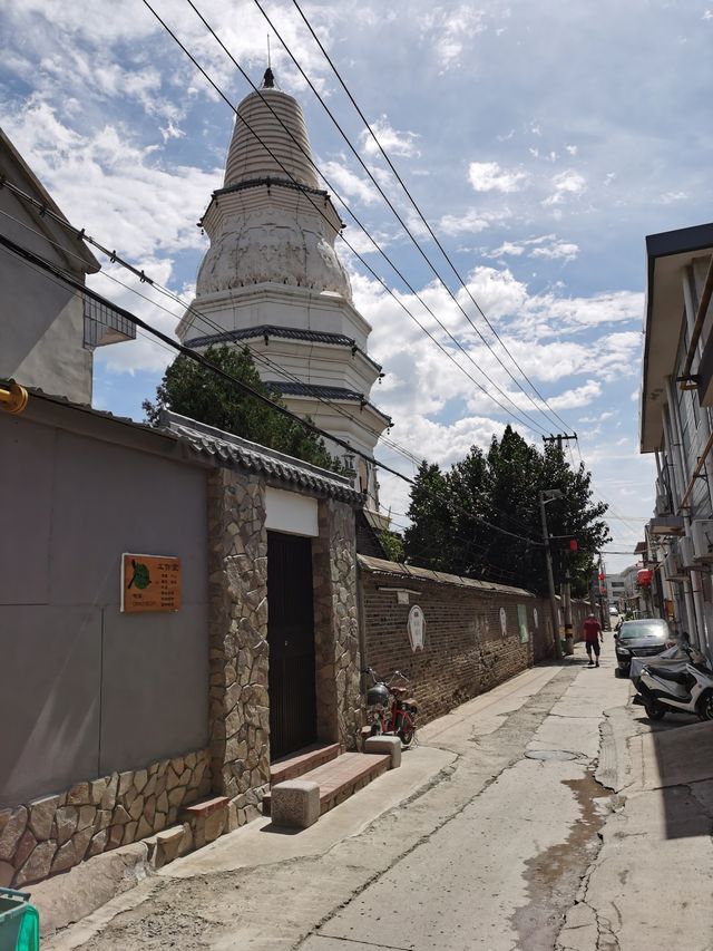 在路上：蓟州白塔——形制獨特的遼代佛塔。