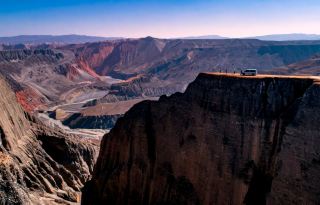震撼心靈的自然奇觀 ， 安集海大峽谷。