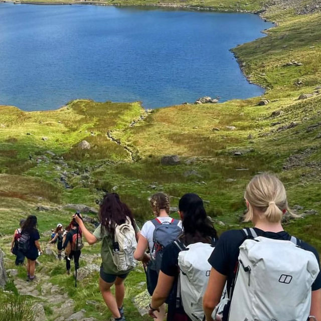 Friends Of mine Of a Girls groups Tour to Mountains /  GroupHiking 
