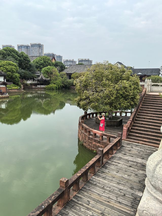 南昌八大山人梅湖景區。