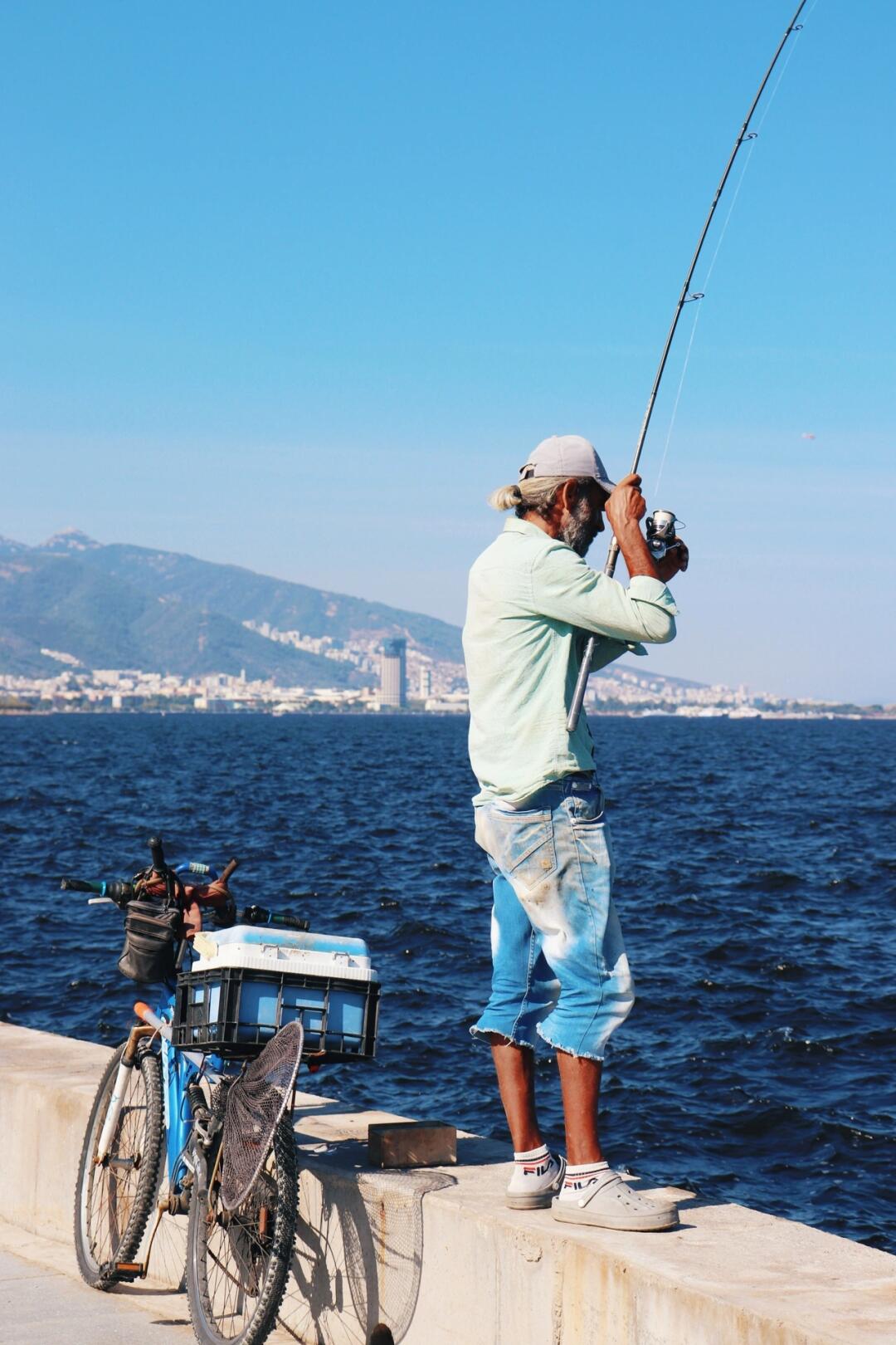 Izmir: A Shining Pearl on the Aegean Coast. 