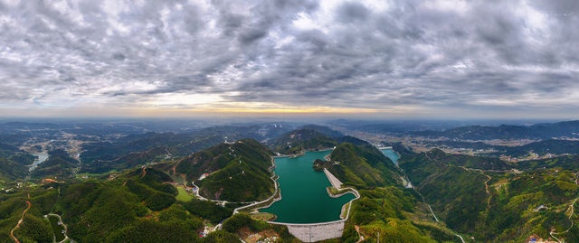長沙周邊自駕遊，在黑麋峰感受自由的風。