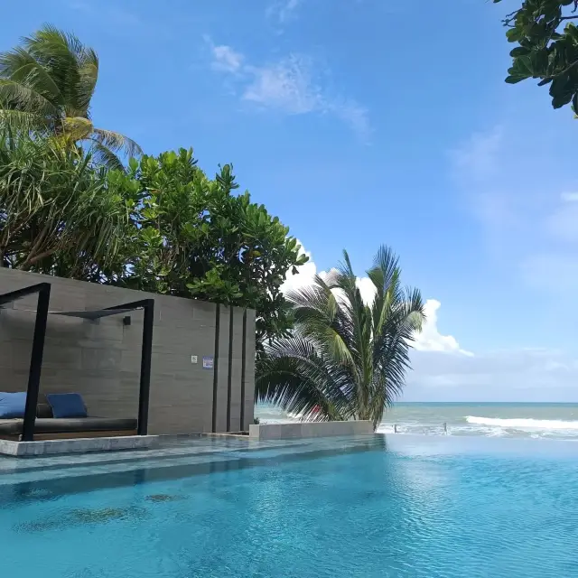 A hideaway in Phuket - Aleenta Resort and Spa