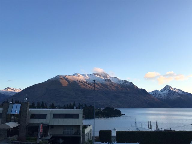 國敦酒店|完美湖景,美味早餐 國敦酒店|完美湖景,美味早餐