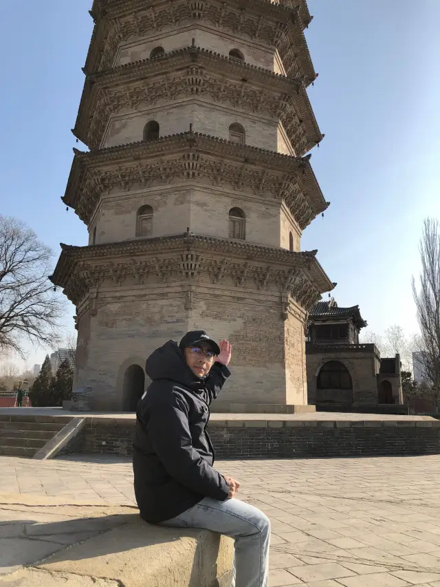 太原雙塔凌霄，蔚為壯觀！