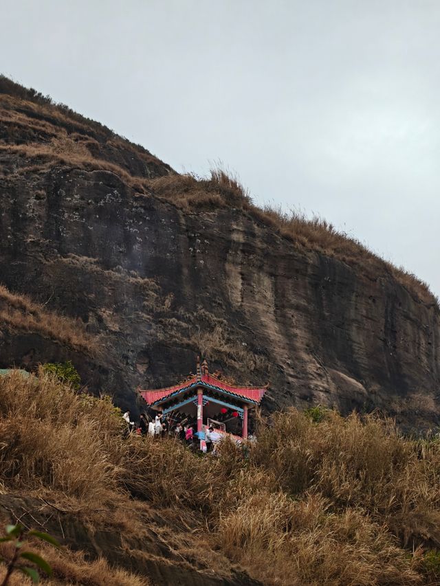 桂平市麻垌鎮白石山登頂攻略