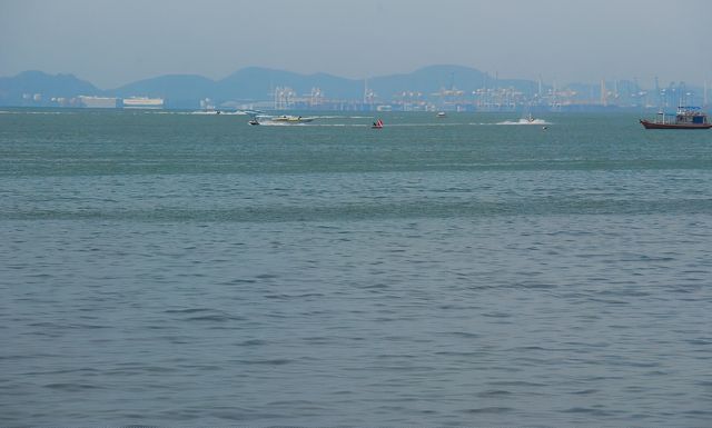 芭堤雅潛水探索格蘭島