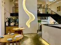 Sichuanese Luxury in Guangzhou: Dive into Ease!