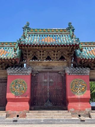 Hanging Sculptures and a Five Sacred Mountains Procession | Niche Beauty, Fenyang Taifu Temple