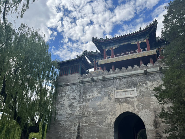 穿越時空！探秘北京頤和園博物館的皇室瑰寶✨