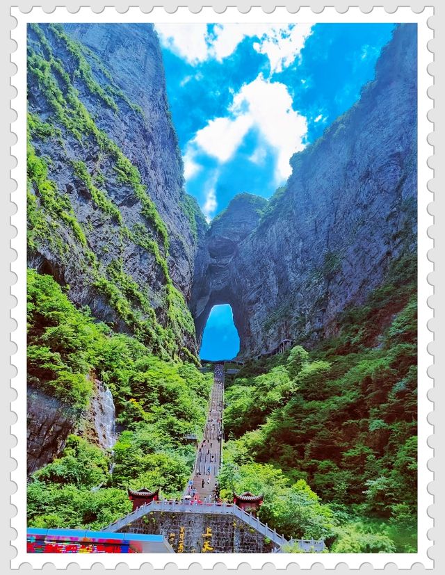 張家界四日三夜旅遊全攻略，帶你暢遊山水奇境
