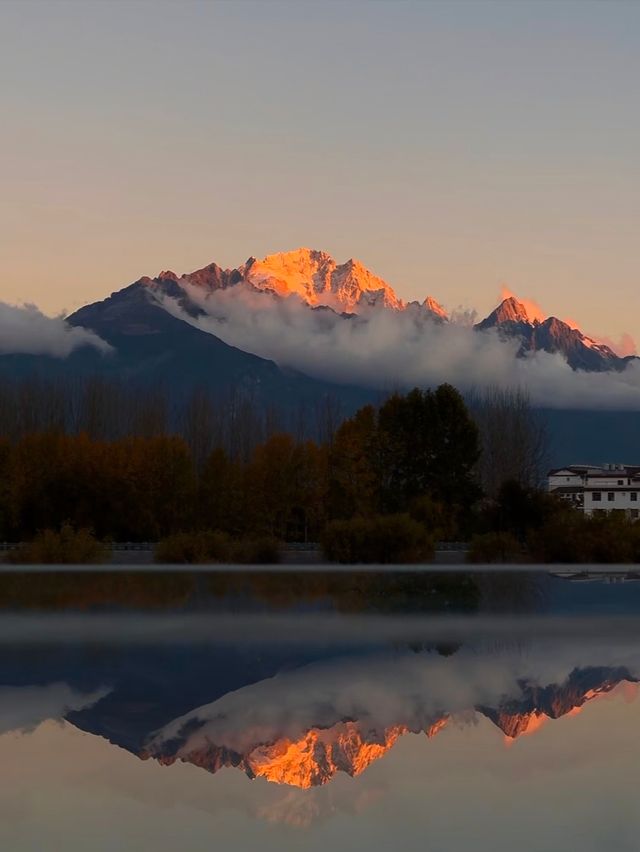 我願稱呢度係玉龍雪山最舒服嘅觀景地……