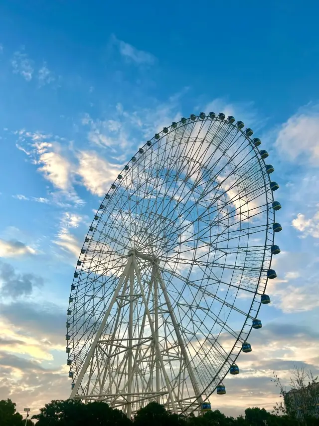 7-Day In-Depth Nanchang Travel Guide: Red Holy Land & Gan River Night Views All Covered