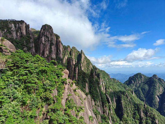 問道三清：雲海與奇石共舞之地