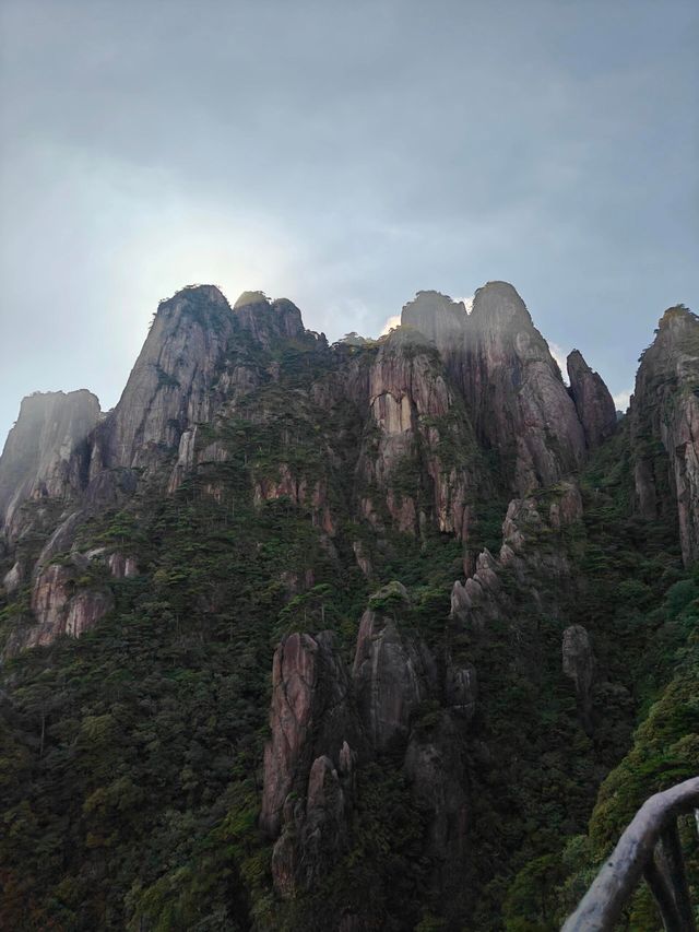 問道三清：雲海與奇石共舞之地