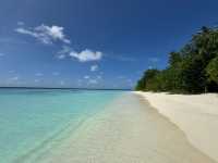 A Perfectly Relaxing Safari Island Getaway