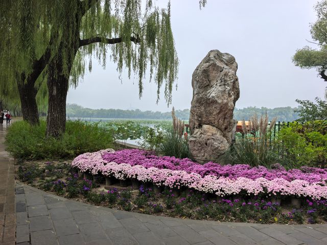 煙波浩渺的昆明湖