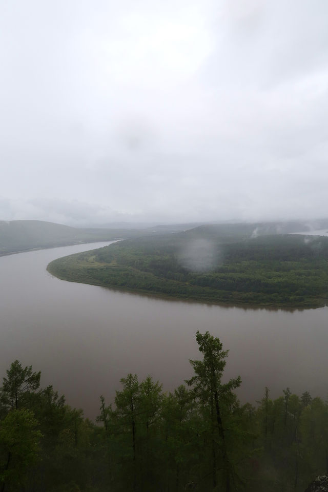 幸運地摸到了花栗鼠，毛茸茸的