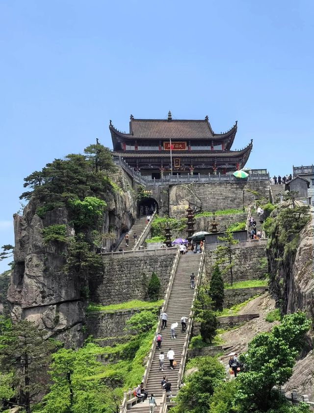 【三天兩晚九華山禪意之旅】1800元朝聖蓮花佛國！雲海古寺+肉身菩薩深度攻略行程亮點： 核