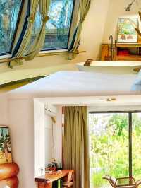 漠河這家帶天窗的民宿，藏在大興安嶺裡，體驗感直接香麻了～