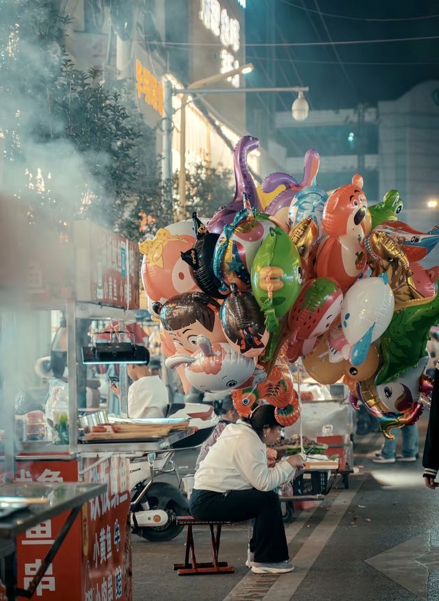 富源初印象:一座藏在滇東的安逸小城 清溪路上的旅途酒店,是我在曲靖富源偶遇的第一縷溫柔。前台 富源初印象:一座藏在滇東的安逸小城 清溪路上的旅途酒店,是我在曲靖富源偶遇的第一縷溫柔。前台