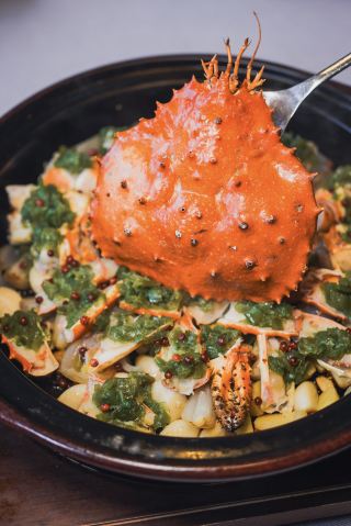 Никто мне не говорил, что вэньчжоуская кухня такая вкусная! Давайте встретимся на Новый год!