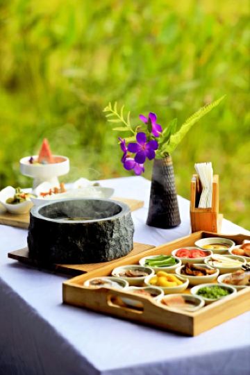 プーアル林で米麺を食べると、王増奇が語った新鮮な風味が思い出されました。