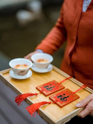 Han Yue Lou at Mount Jiuhua, stay in a serene Zen paradise!