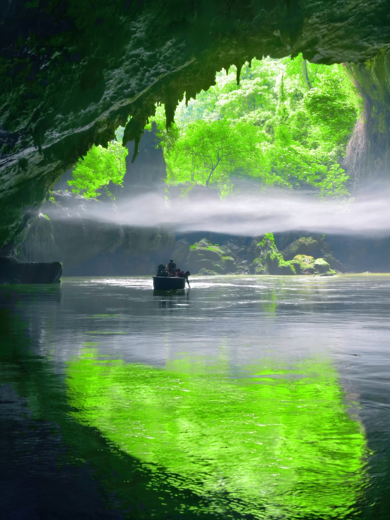 I thought Guilin was beautiful until I came to Bama, Guangxi