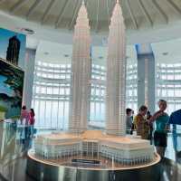 LV86 + Skybridge at Petronas Twin Tower