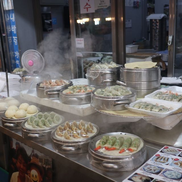 🍽️🛍️ 廣藏市場早遊記🍜🍡