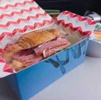 🍽️機内食（ガルーダインドネシア、香港航空、ハワイアン航空）