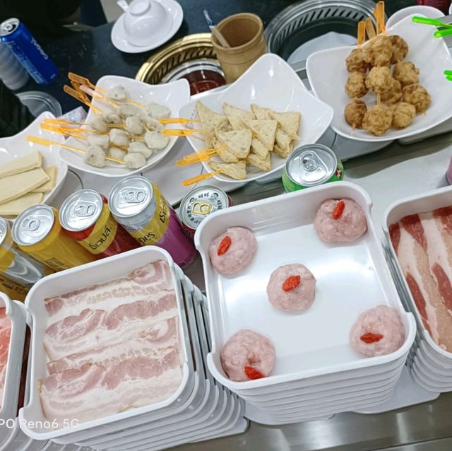 สุกี้จินดา金达火锅 สุกี้หมาล่าเจ้าดัง