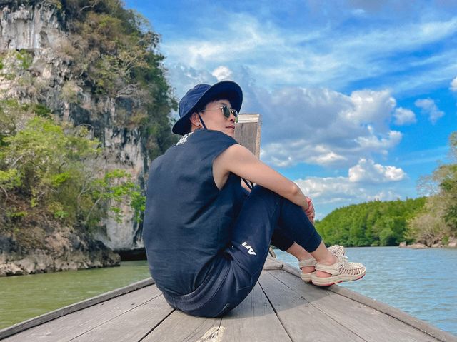 ล่องเรือหัวโทง เที่ยวเขาขนาบน้ำ ชมถ้ำโบราณ 