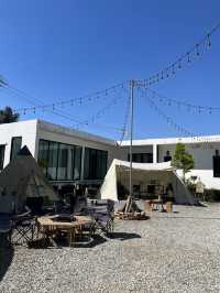 Lamp Craft Cafe