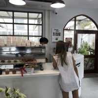 Backyard cafe X TCT