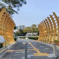 有避風塘景的風之塔公園