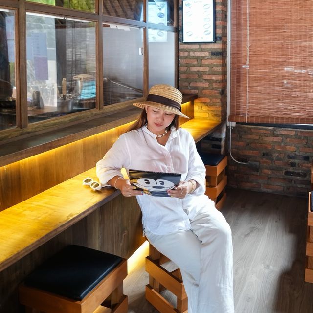 Twins Bar & Izakaya  อาหารญี่ปุ่น