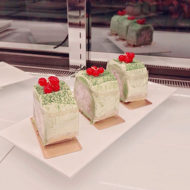 另一種家庭聚餐，四季菊！