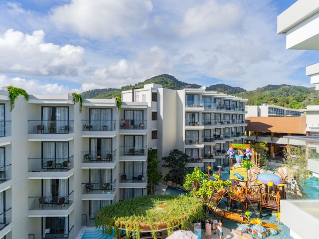 Phuket Emerald Beach Resort เปิดใหม่ใกล้ทะเลภูเก็ต