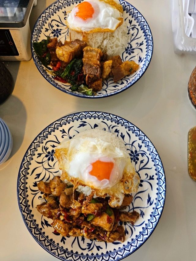 ร้าน ไก่นรก กรุงเทพ