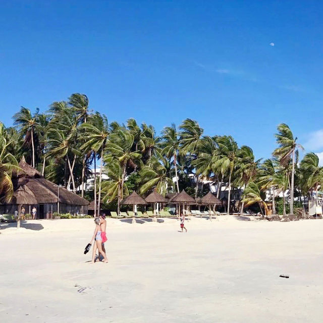 Luxury 5 star beachfront resort in Borocay