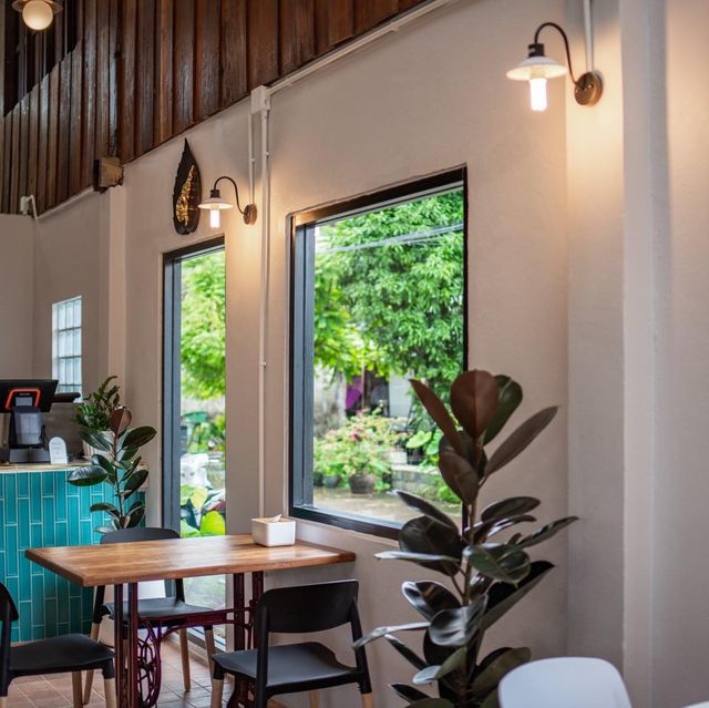 Seen Cafe at Takuapa