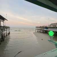 ร้านฟ้ามุ่ย อาหารซีฟู้ดรสจัดจ้านริมทะเล 🌊