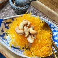 ขาวัวหม้อไฟ เมนูพิเศษของร้านข้าวขาวัว บ้านโบราณ
