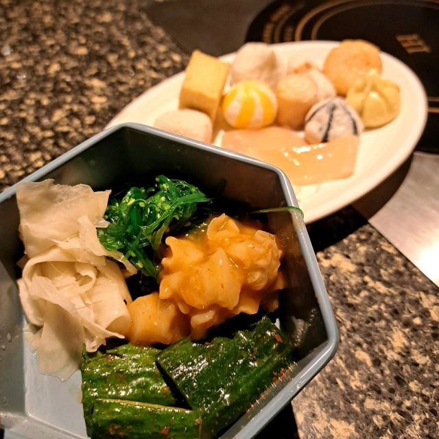 品嚐頂級食材日本A4和牛生蠔刺身，海鮮盛宴等你來